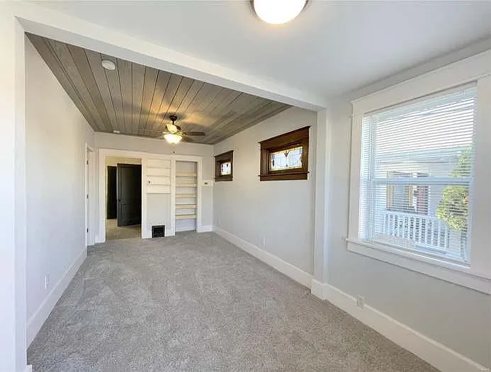 4960 Tiemann Ave — Photo 3
