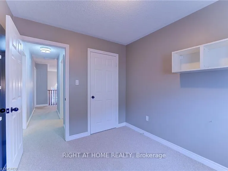20 McConkey Cres #60 — Photo 14