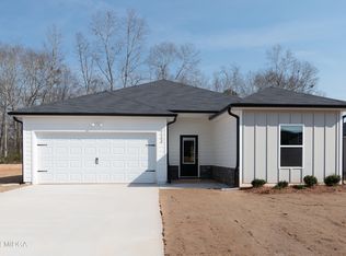 723 Georgian Walk, Byron, GA 31008