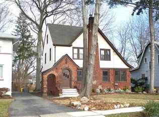 111 Copley Ave, Teaneck, NJ 07666