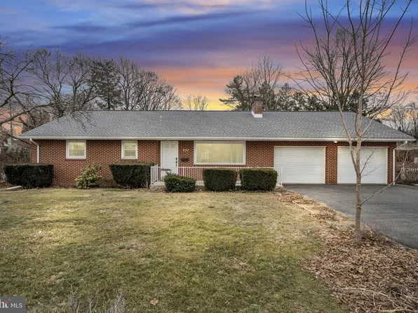 531 Hamilton St, Carlisle, PA 17013