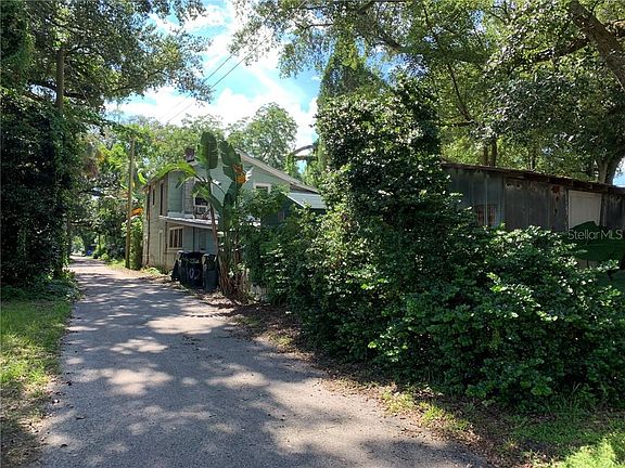 5th image of 502 W Park St