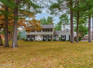 657 Salvia Ln, Schenectady, NY 12303
