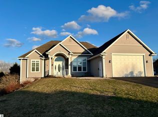 4099 Hidden Creek Dr, Traverse City, MI 49684