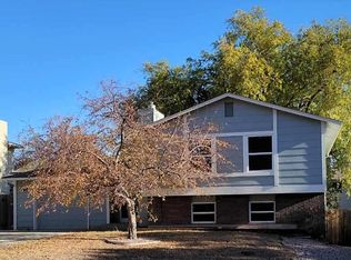 7465 Cabin Ridge Dr, Colorado Springs, CO 80911