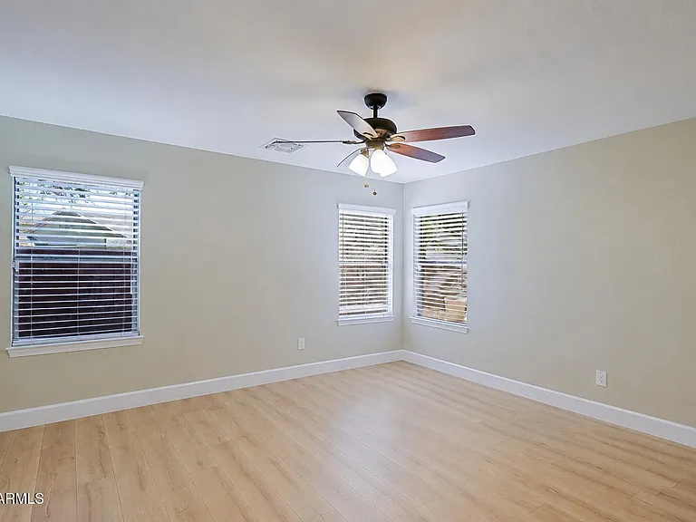 21215 N 92nd Ln — Photo 11