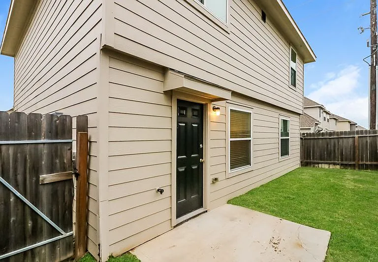 18603 Tarlo River Trl — Photo 5