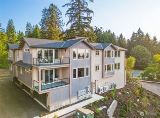 550 Paradise Ln #B301, Edmonds, WA 98020