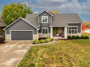 502 Flame Way, Baldwin, KS 66006