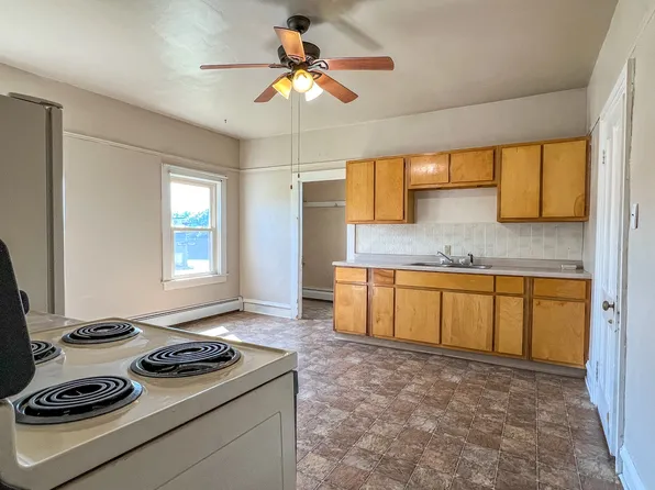 104 Simpson Ave #3, Palmer, MI 49871