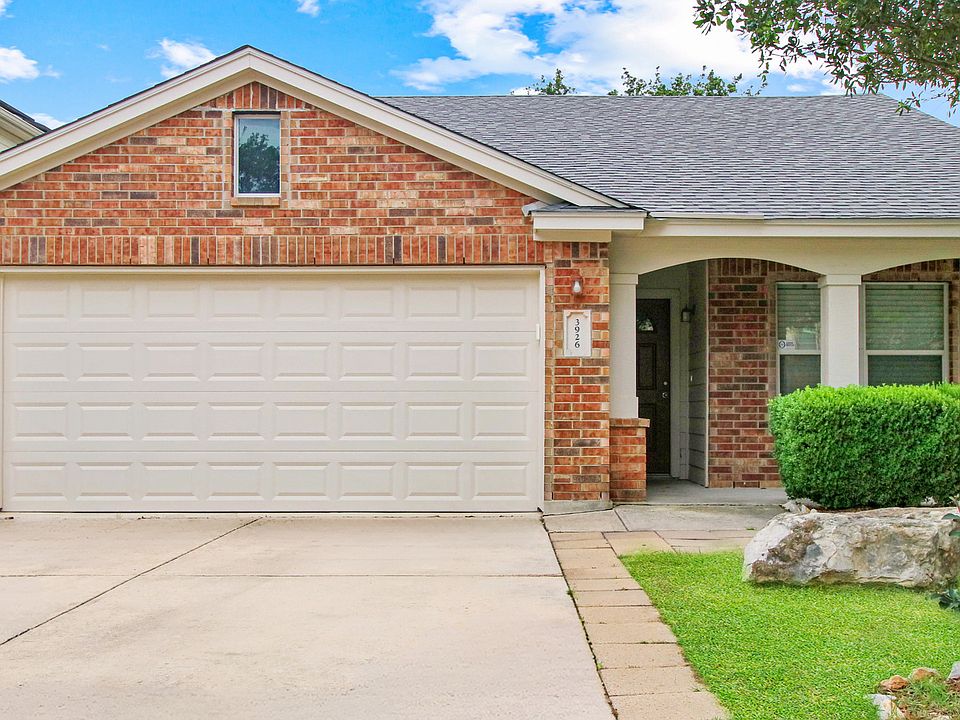 1st image of 3926 Canyon Parkway