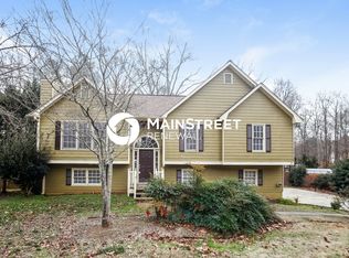 304 Maplelake Dr, Acworth, GA 30101