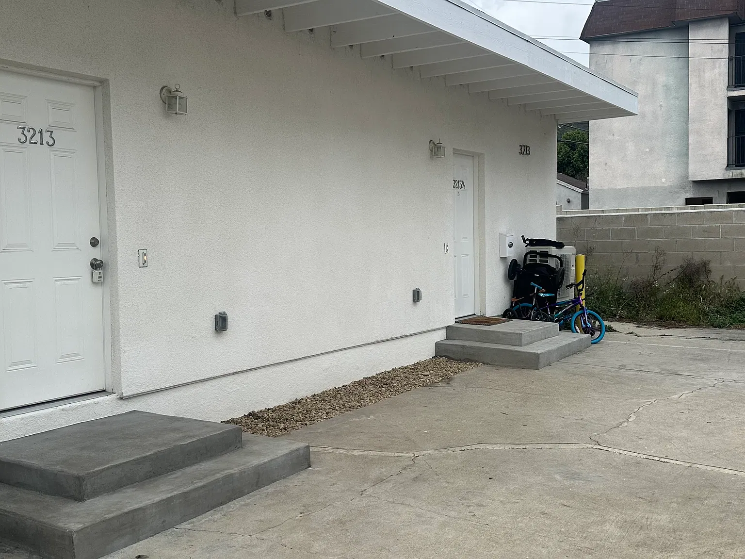 1 bed, 650 sqft, $2,300 — Photo 3