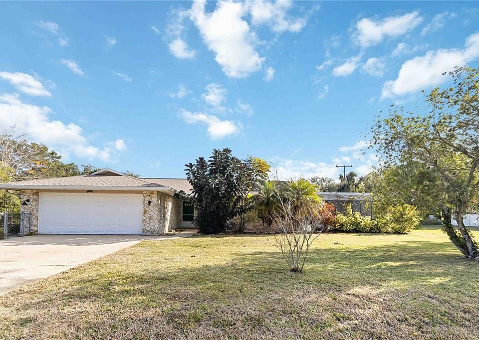 1st image of 1429 Royal Palm Dr