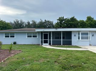506 NE 15th Pl, Cape Coral, FL 33909