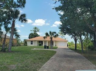 3881 64th Ave NE, Naples, FL 34120