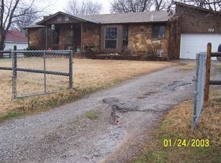 722 N 12th St, Collinsville, OK 74021