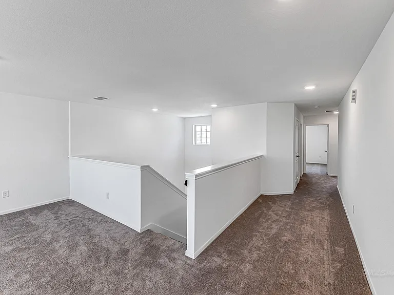 1029 Laguna Cove Dr — Photo 25