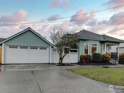 1211 S 17th Street, Tacoma, WA, 98405