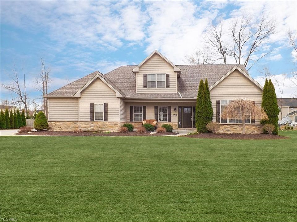 1st image of 2518 Fairfield Dr