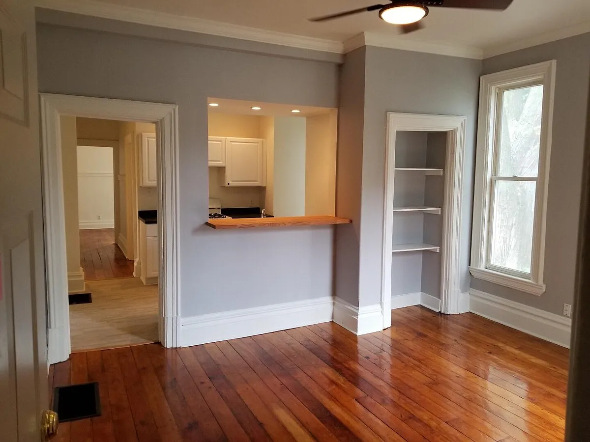 Building Photo - 718 S State St #2