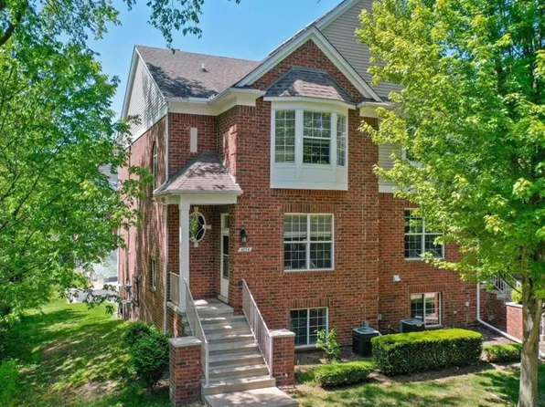 6014 Windemere Ln, Shelby Township, MI 48316