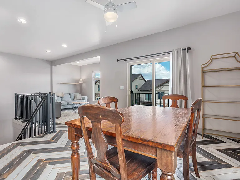 201 Summitview Ln #1/2 — Photo 7