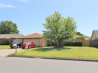 2323 NW Terrace Hills Blvd, Lawton, OK 73505