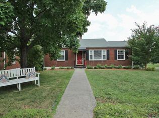 2658 Derwent Dr SW, Roanoke, VA 24015