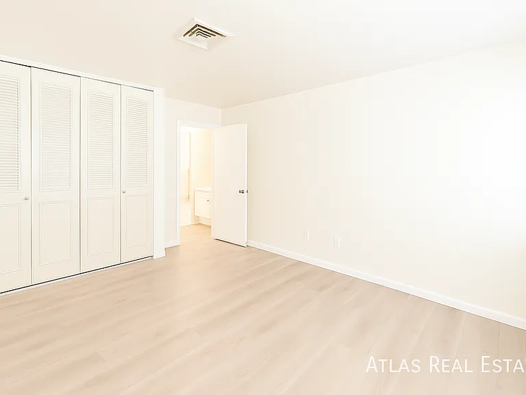 1009 13th Avenue — Photo 28