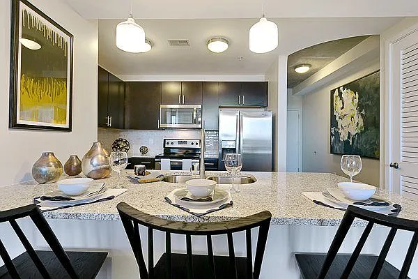 Victory Place Apartments — Photo 14