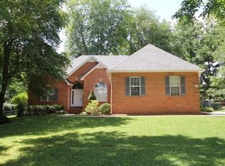 585 Doak Rd, Manchester, TN 37355