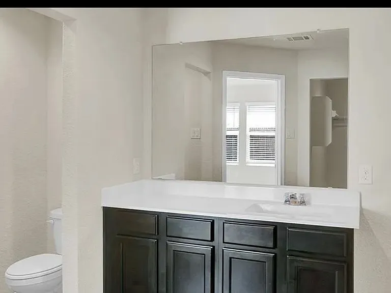 120 Brody Ln — Photo 15