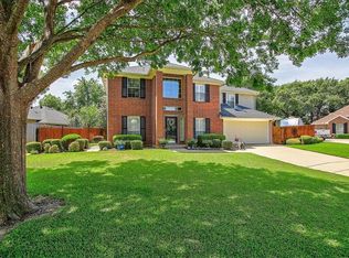 6886 Paintbrush Ct, North Richland Hills, TX 76182