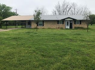 540 W Browder Cir, Azle, TX 76020