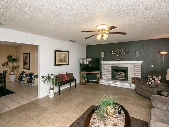 4th image of 3070 Silver Saddle Dr