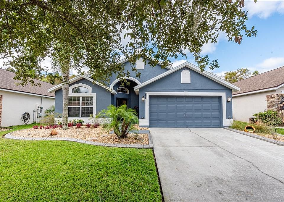 1st image of 13650 Mirror Lake Dr