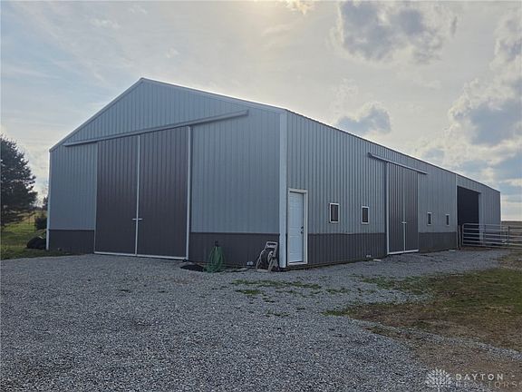 4th image of 895 Hale Rd