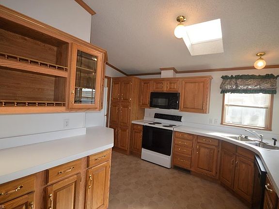 5th image of 29 Periwinkle Dr #29