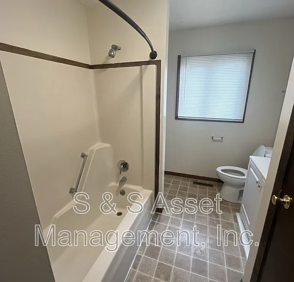 511 Brynford Ave — Photo 13