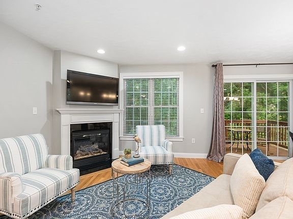 4th image of 65 River Point Dr Unit 65