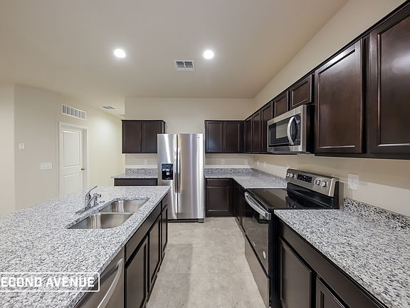 2nd image of 18360 W Artemisa Ave