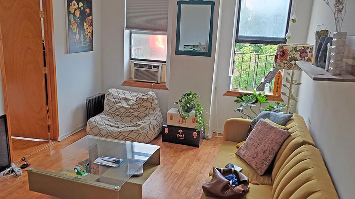 Rented by New York Residence | media 5