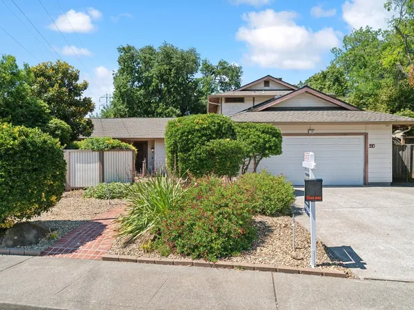 190 N Alamo Dr, Vacaville, CA 95688