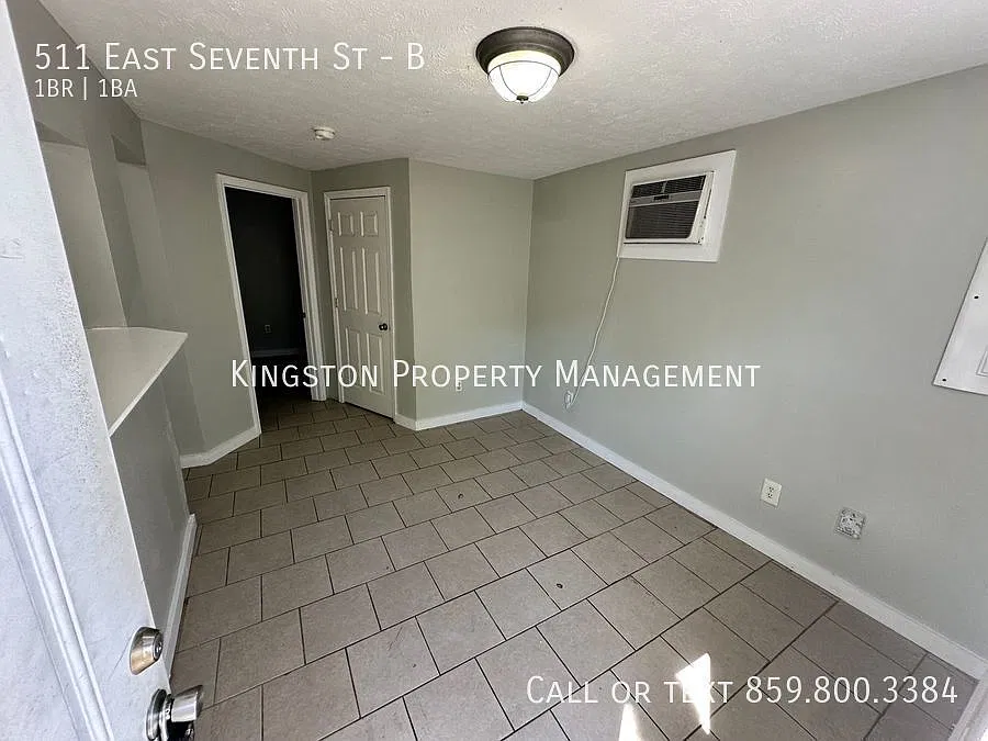 Cute One Bedroom Apartment Now Available!! — Photo 2