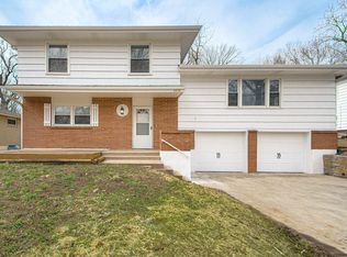 5336 N Virginia Ave, Kansas City, MO 64118