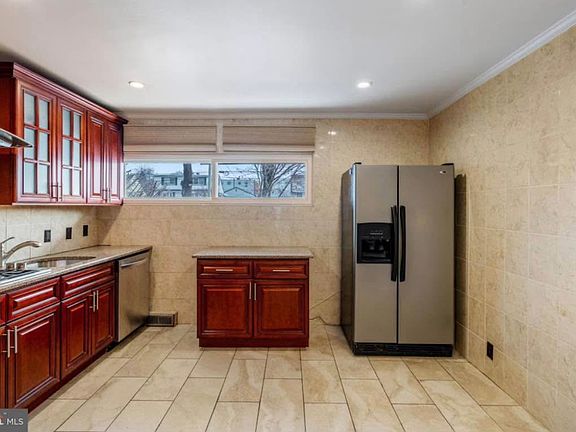 5th image of 9344 Academy Rd