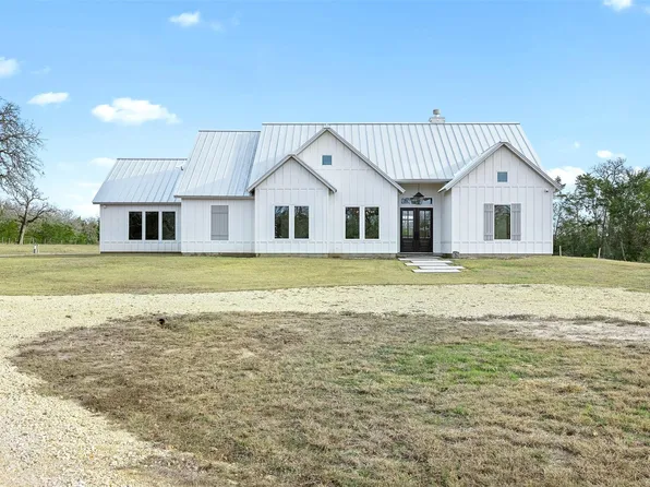 4991 Schott Rd, Ledbetter, TX 78946