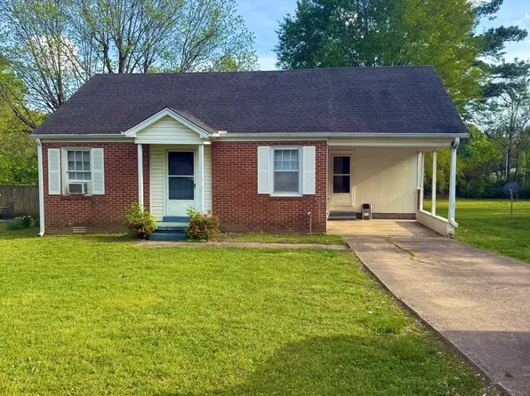 1025 Milan Hts, Milan, TN 38358