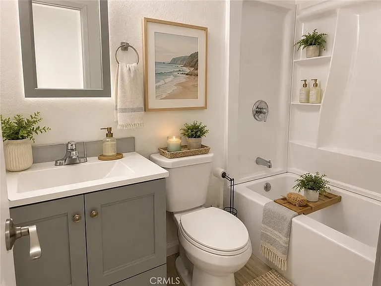 3209 Clay St — Photo 3